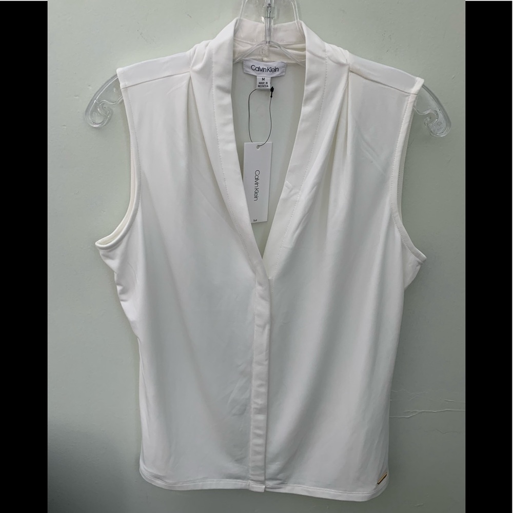 NWT Calvin Klein ivory v neck sleeveless blouse